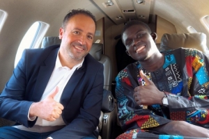 开云在线-记者：塞内加尔翼卫迪乌夫今日接受西汉姆体检，总价2500万欧